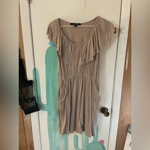 Forever 21 dress with pockets NWOT